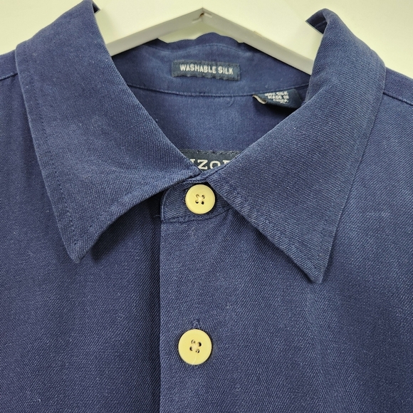 IZOD Men's Washable Silk Navy Blue Short Sleeve Pocket Shirt Size XL - Picture 5 of 9